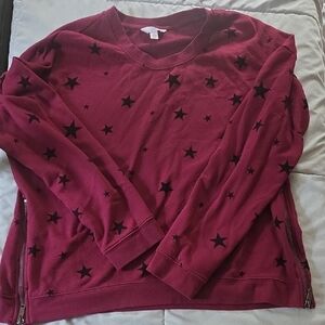 Time and Tru Women's Burgundy Star Sweater